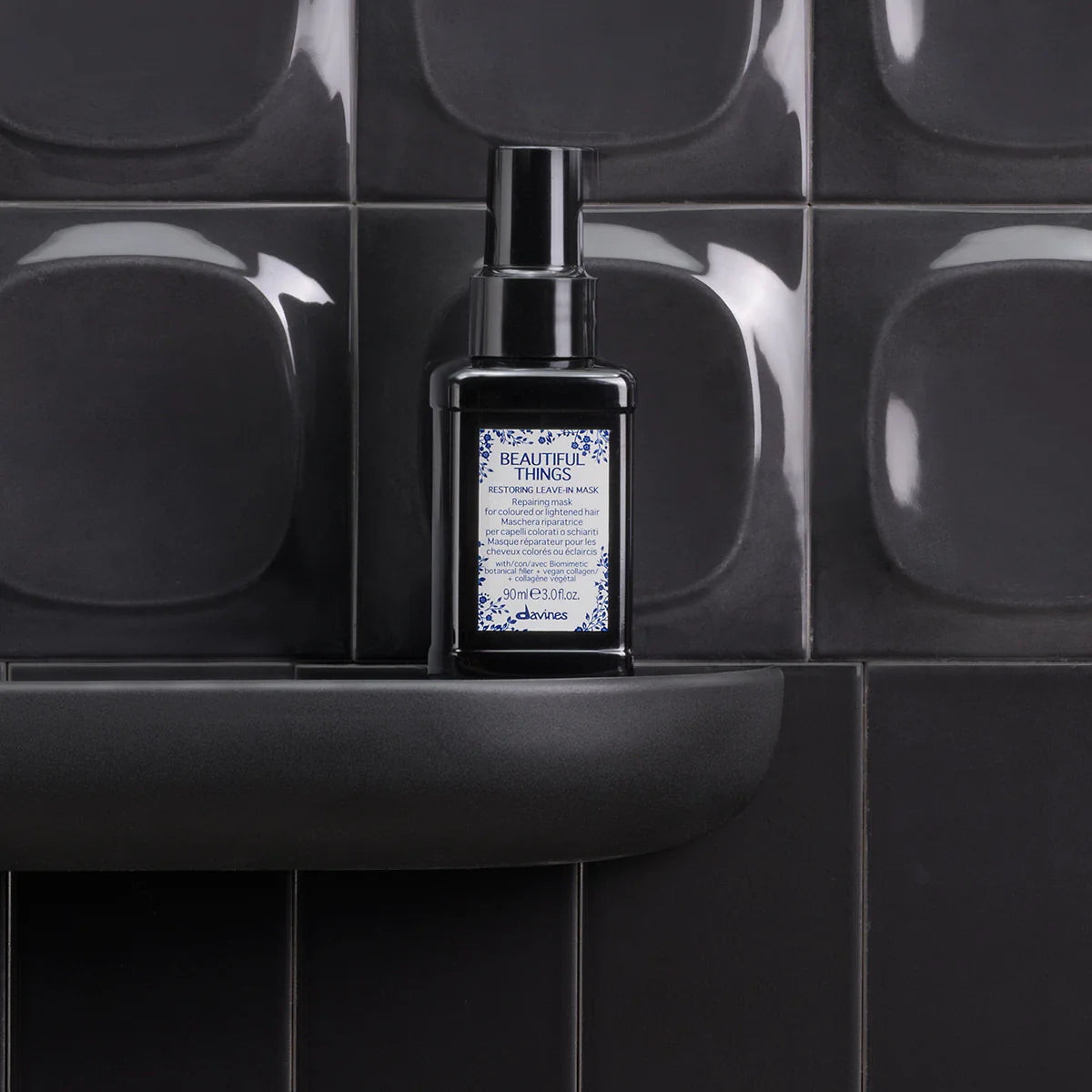 Davines-72022-Beautiful-things-leave-on-mask-90ml-8004608293774-situational_5000x_423e5960-a8f8-4223-963f-92420a9defe9.webp